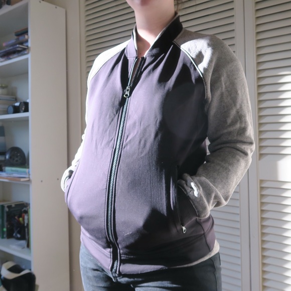 Lululemon Var-City Bomber - Picture 5 of 5